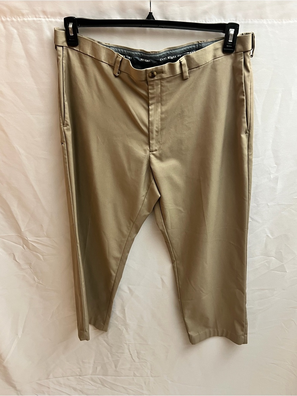 Haggar Men’s 40x30 Khaki Cool Right Performance Flex Dress Pants